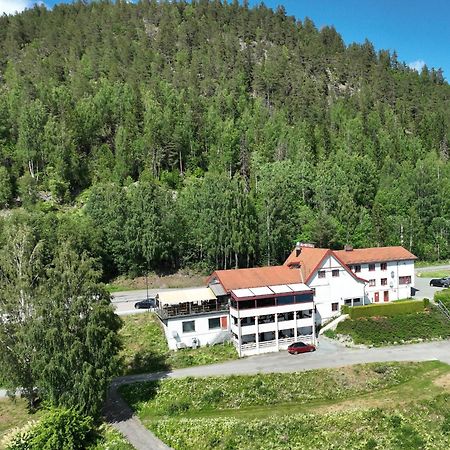 Kroderen Kro & Motel As Hamremoen Bagian luar foto